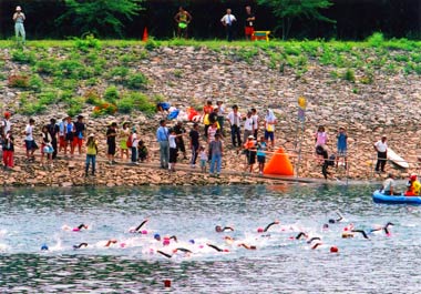 �w�����r�œS�l���[�X�x